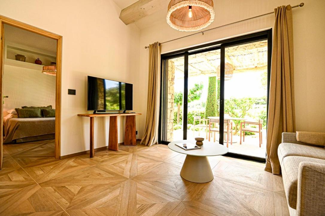 Auberge De L'Oumede Ramatuelle Exterior photo
